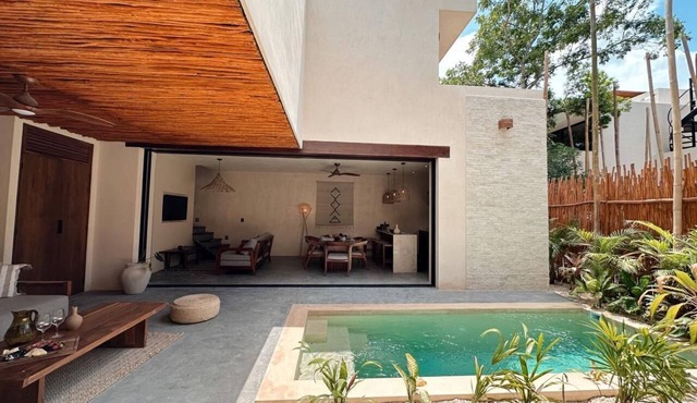 This villa is a 2 bedroom(s), 2.5 bathrooms, located in Tulum, Quintana Roo. in Tulum
