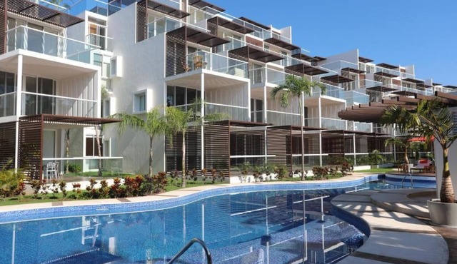 Tranquility Base - Golf and Beach Resort in Akumal