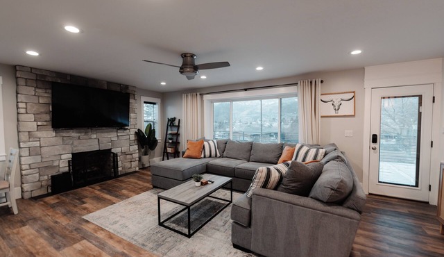Updated 4/3-bedroom 2-Bath house in welcoming South Ogden in South Ogden