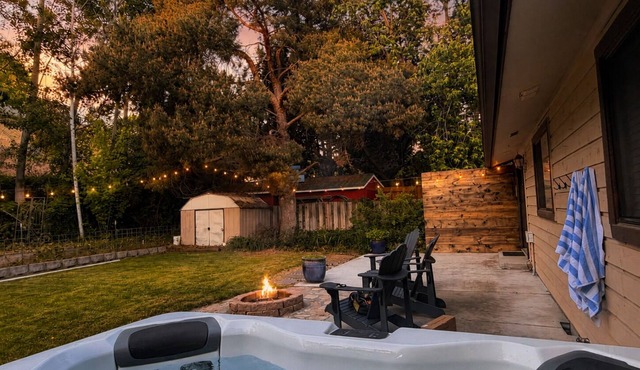 Updated Eagle Home | Hot Tub + Walk to Downtown in Eagle
