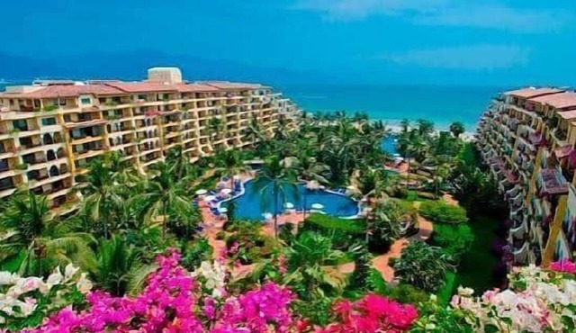 Velas Vallarta Beach Front Resort in Puerto Vallarta