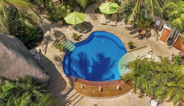 Villa #6 - Isla Retreats | Tropical Gardens + Pool