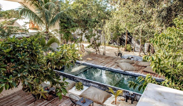 Villa in La Veleta for 16 guests in Tulum