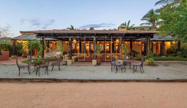 Villa Los Cabos | Luxury Retreat for Groups up to 20 Guests in San José del Cabo