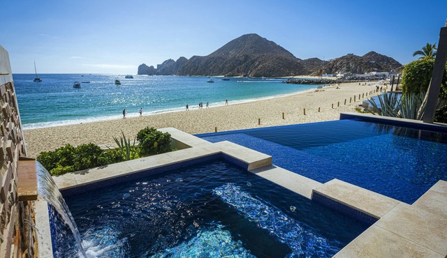 Villa Marena: 5BR Beachfront Villa, Medano Beach & Cabo Arch Views in Cabo San Lucas