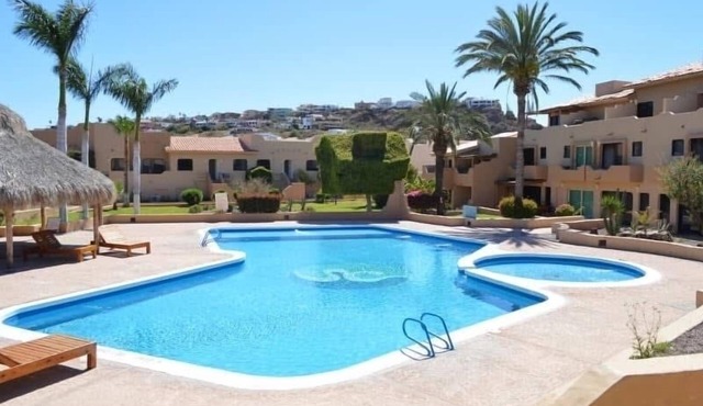 Villa Marina Terra 3 BR Private Parking in San Carlos