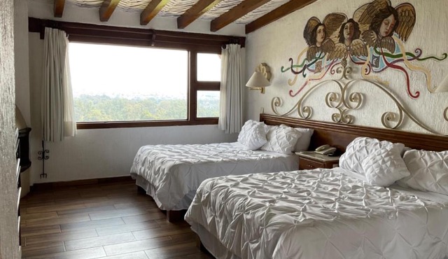 Villa San Jose Hotel & Suites in Morelia