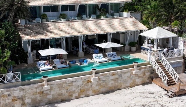 Villa Sha - Luxury Beachfront Villa