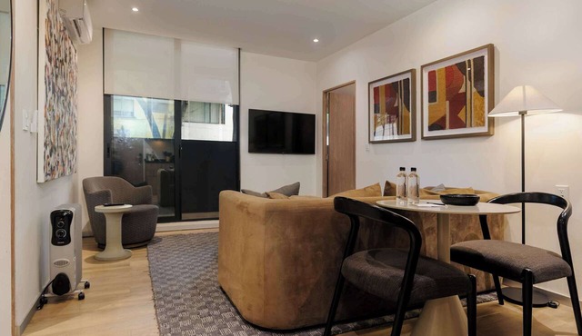 w* | Warm 2BR w/AC in the Heart of Cuauhtémoc in Ciudad de México