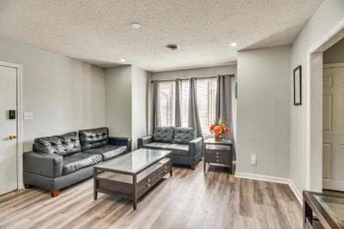 Walkable Fall River Apt: Cozy Winter Getaway! in Fall River