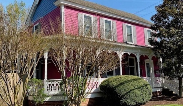 Welcome to the iconic Pink Lady in Lewes