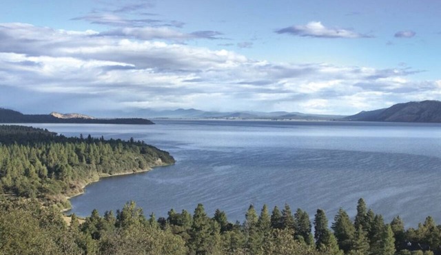 WM BLOCK RUNNING Y 2BR in Klamath Falls