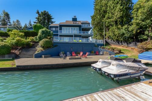 Zen Oasis On Lake Tapps in Sumner