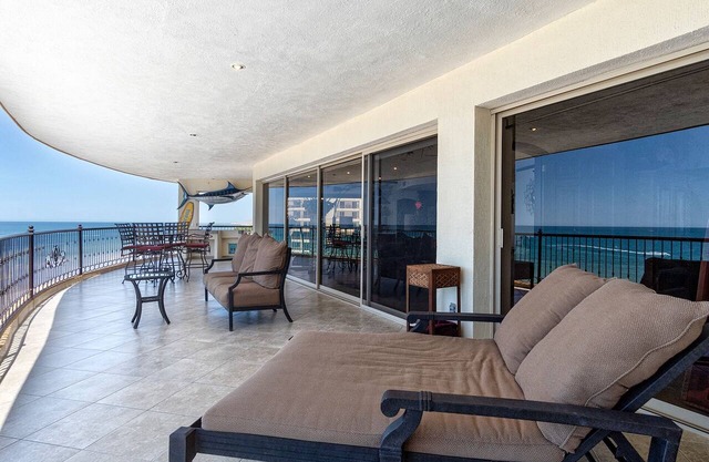 Sonoran Sky Resort 410 Vacationer's Dream Getaway Ocean Front Condo in Puerto Peñasco