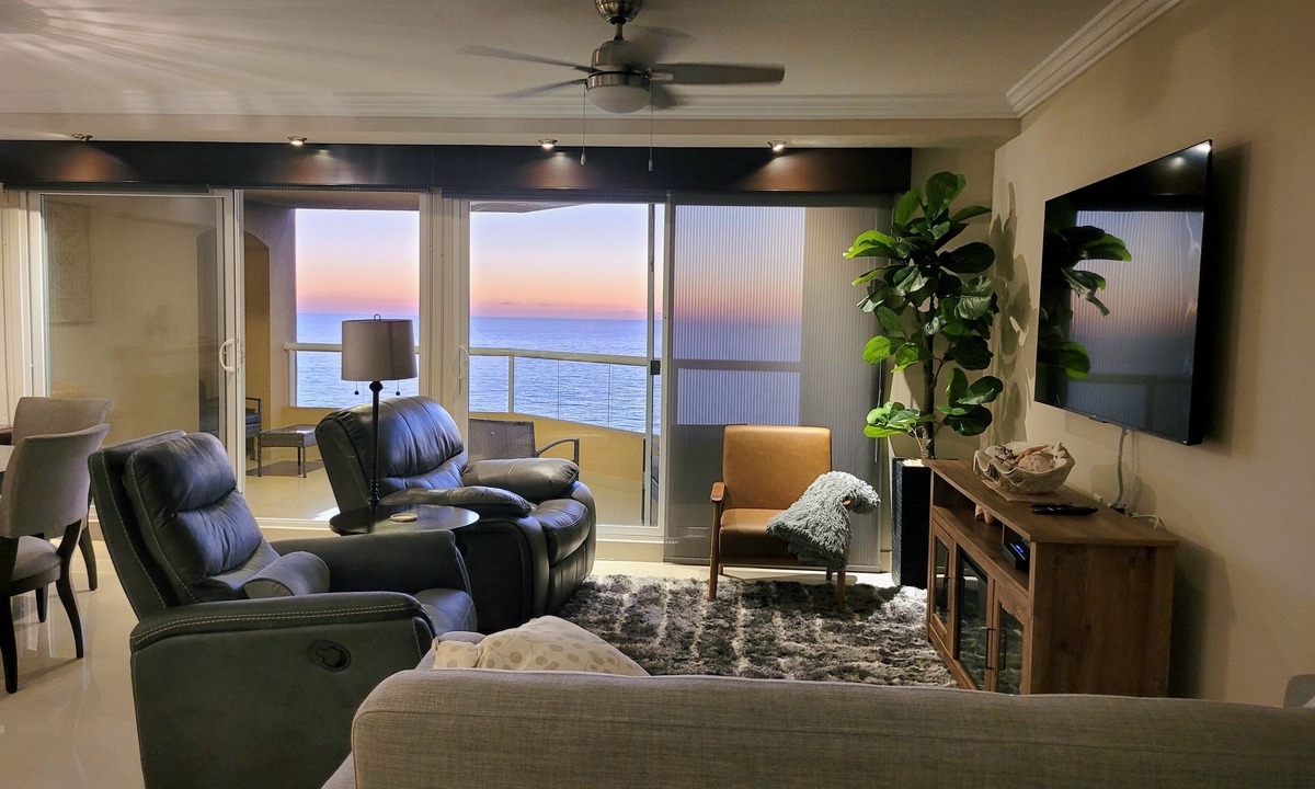 Playa Encantada Condo | 2BD Beach Front Condo with Pool & More (98506181)