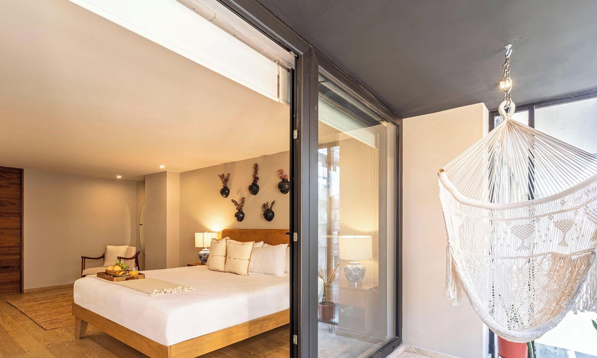 Los Morales Apartment | Horacio by Kukun