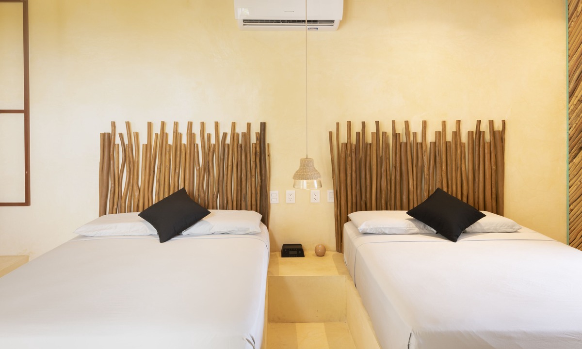Mario Villanueva Madrid Hotel | La Galuna Bacalar
