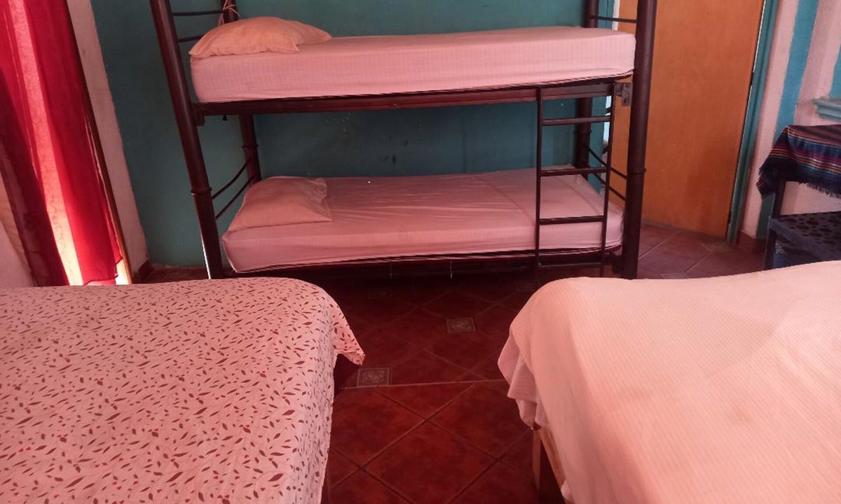 Colonia 5 de Diciembre Hostel | Hostal Luna Vallarta