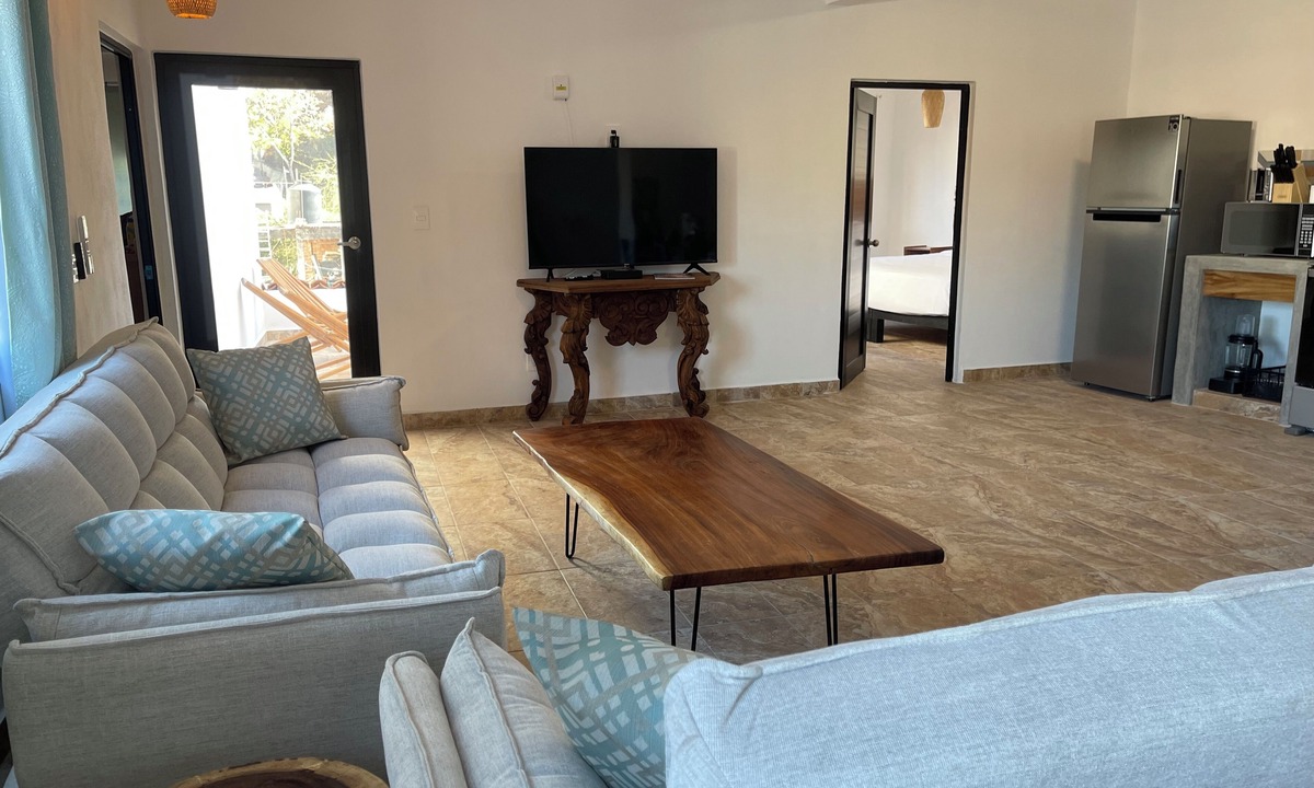 Emiliano Zapata Hotel | Spanish Moon