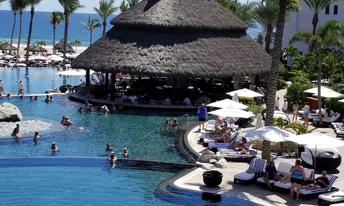Campo de Golf Fonatur Resort | Luxury Cabo Azul Resort 1 bed 1 bath Suite Pool View