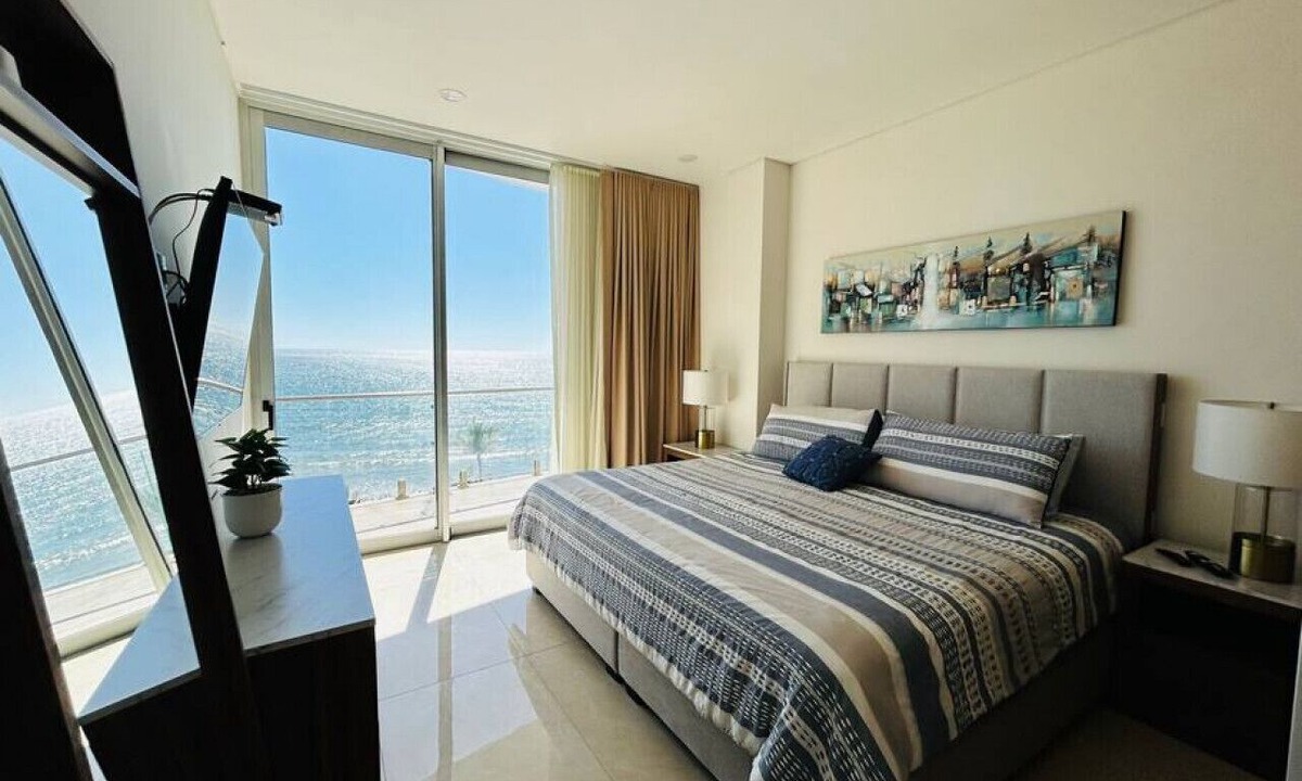 Las Gaviotas Condo | Camino al Mar