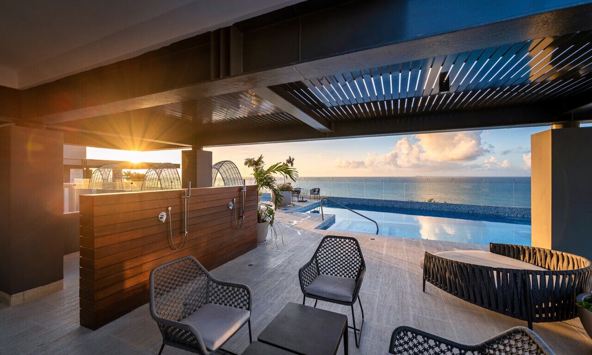 Zazil-ha Condo | Stunning Architecture Amazing Views Steps to Beach