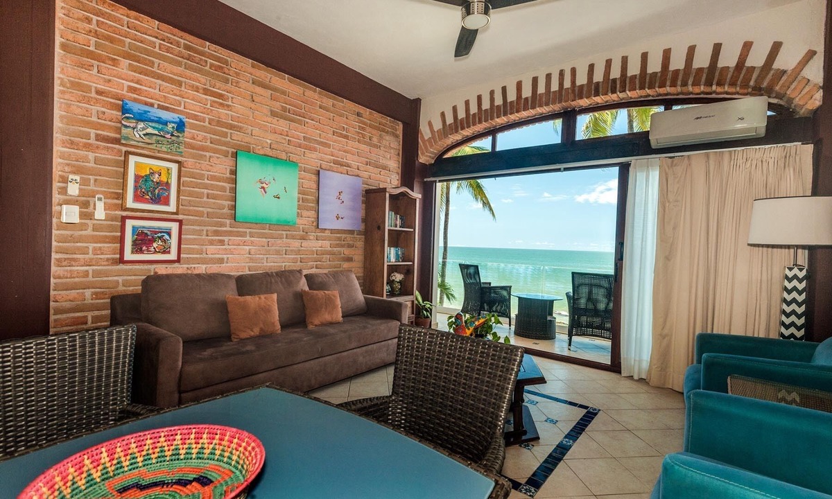 Amapas Condo | Amazing views righ over los muertos beach, steps from the beach