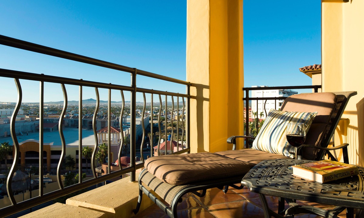 El Medano Ejidal Condo | Fabulous 3-Bedroom! Bldg #4, 5th Floor, Spectacular views!