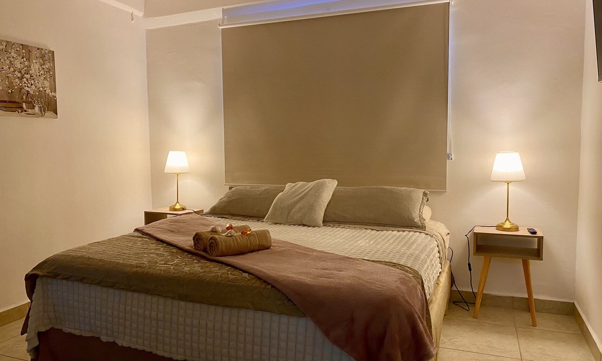 Nichupte Apartment | Elegant 2BR/2BA Retreat | Pools | 24/7 Sec
