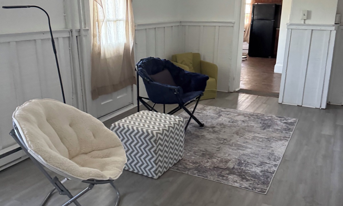 Souderton Apartment | Marvelous 3-bedroom loft apartment with WiFi in Souderton