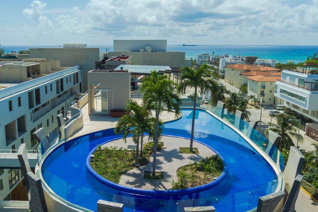Zazil-ha Apartment | Spacious Condo 200m from Beach & 5th Ave