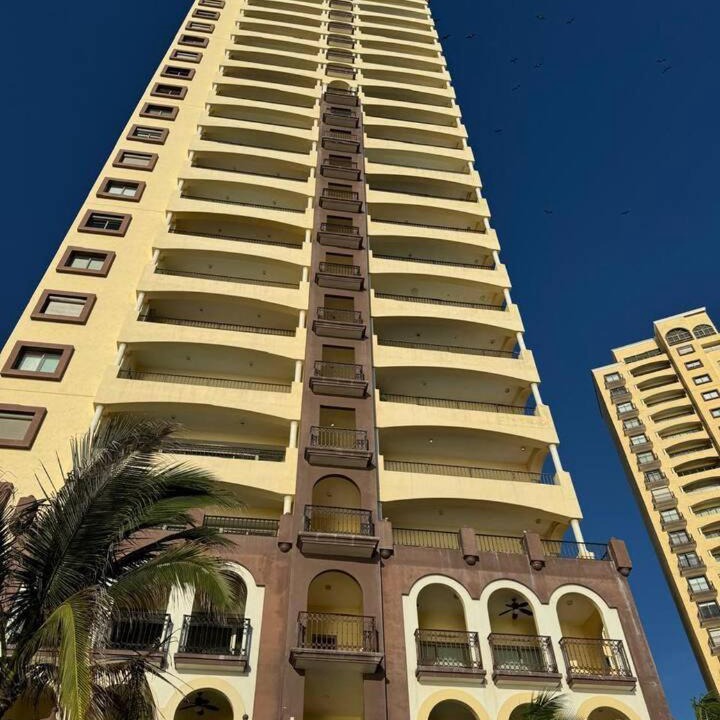 Marina Mazatlan Apartment | Las Gavias frente al Mar