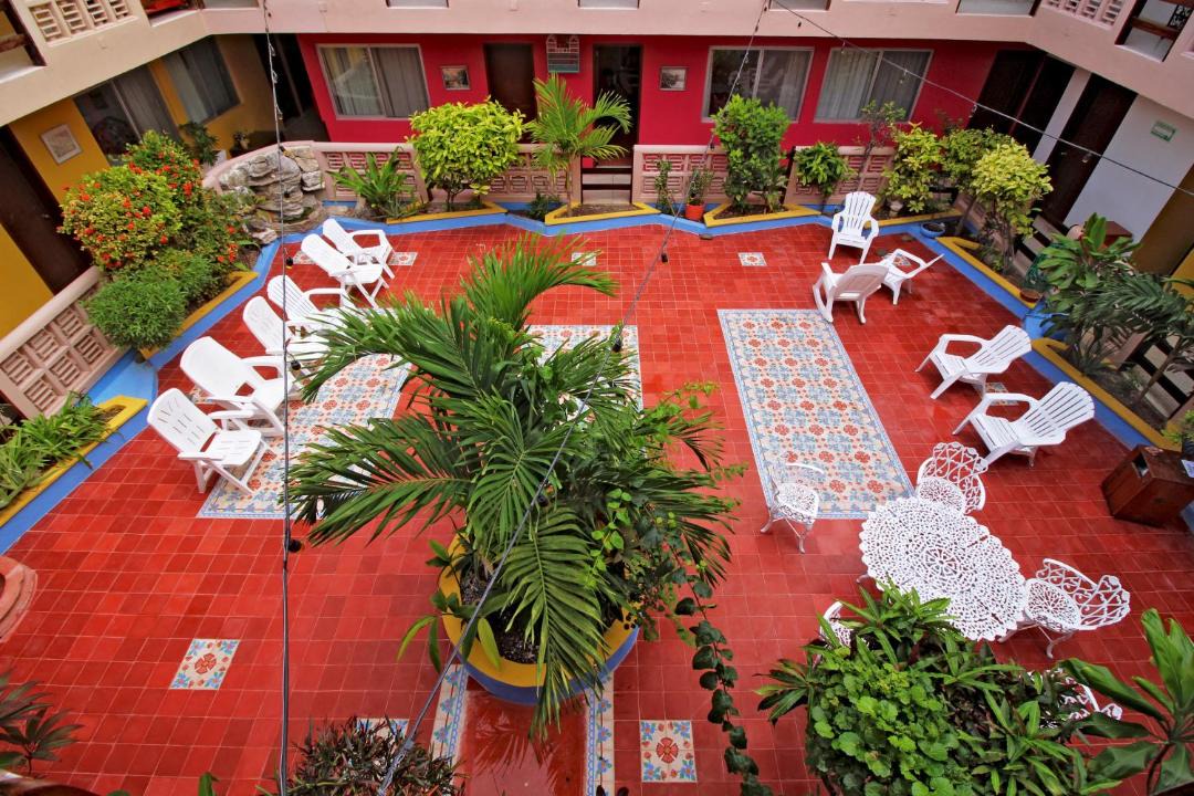 Colonia Centro Hotel | Hotel Mary Carmen