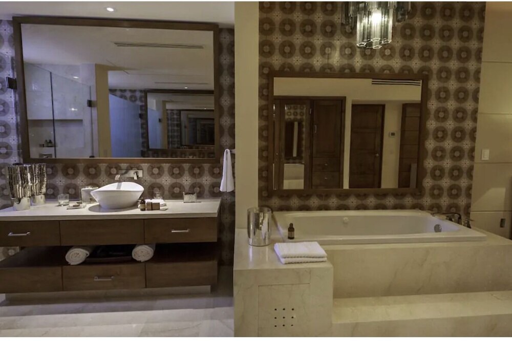 Photo of Bathroom in Los Cangrejos II y III