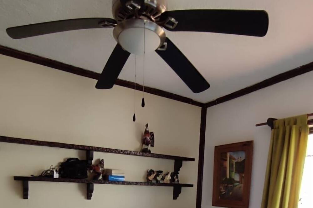 Photo of Bedroom in 12th Street