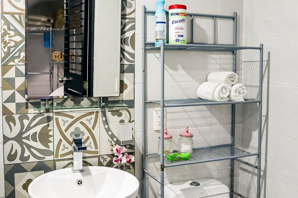 Photo of Bathroom in Balcones de Loma Linda