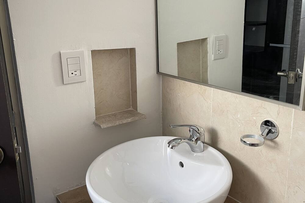 Photo of Bathroom in Fraccionamiento Las Americas