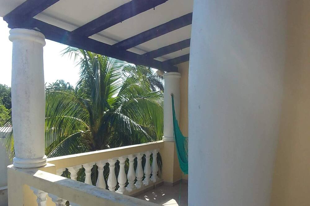 Photo of Patio Balcony in Playacar Fase I
