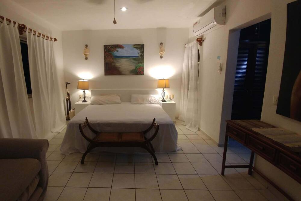 Photo of Bedroom in Playacar Fase I