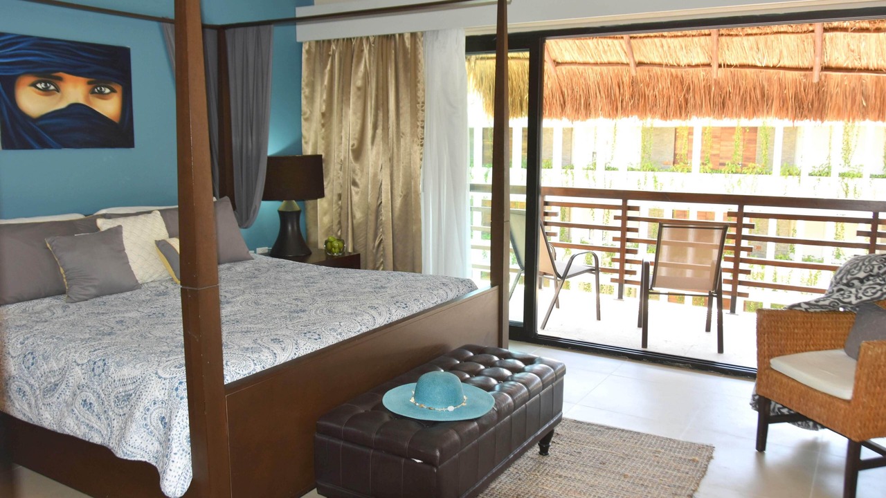 Photo of Bedroom in Downtown