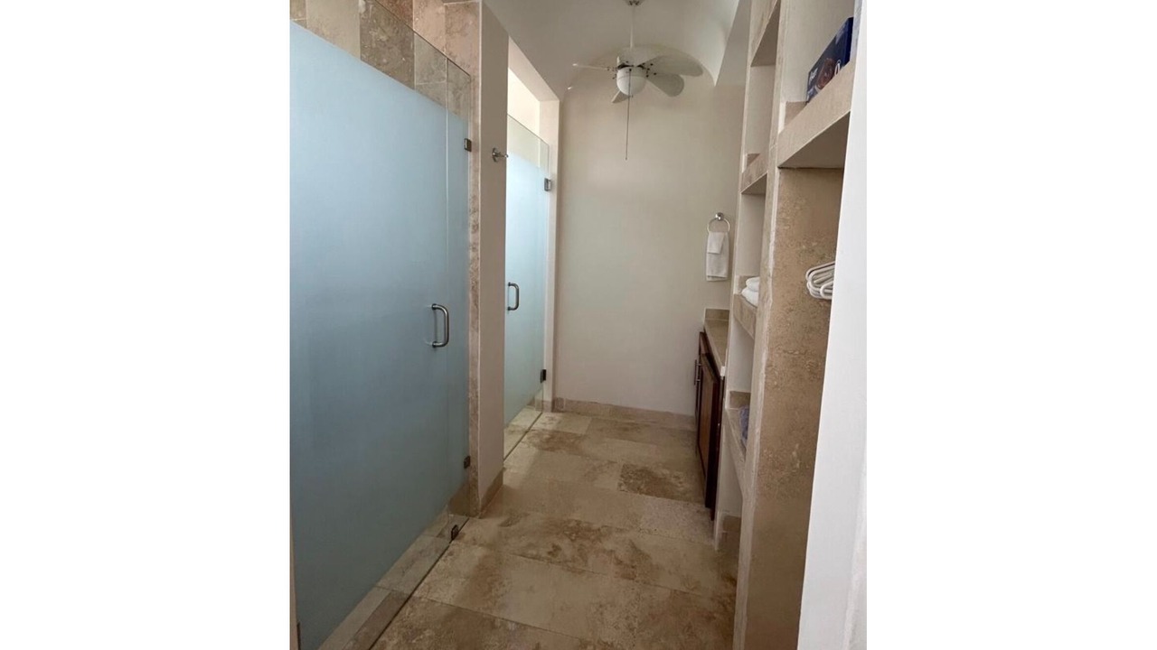 Photo of Bathroom in P Chahue