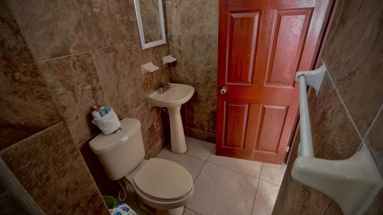 Photo of Bathroom in Peninsulas de Santiago