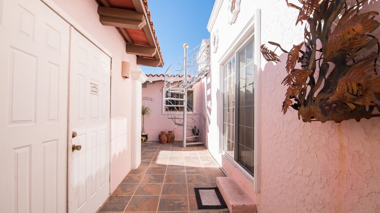 Photo of Outdoor in San Carlos
