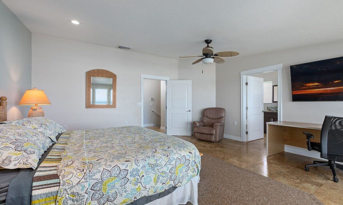 Photo of Bathroom in Laie