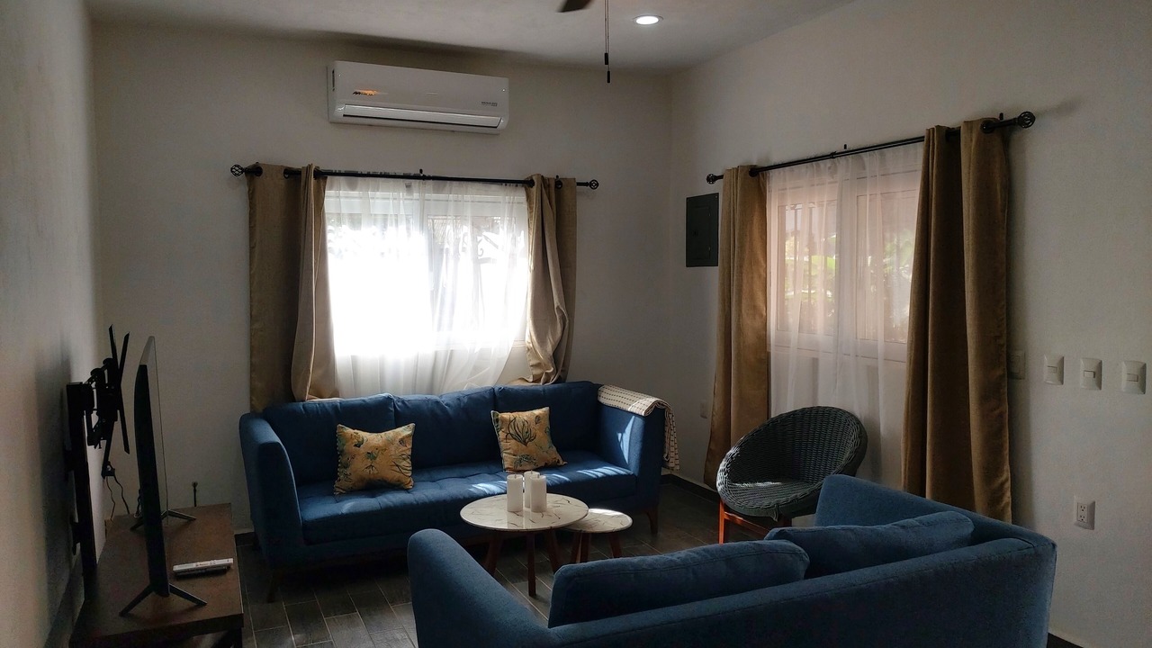 Photo of Livingroom in North End