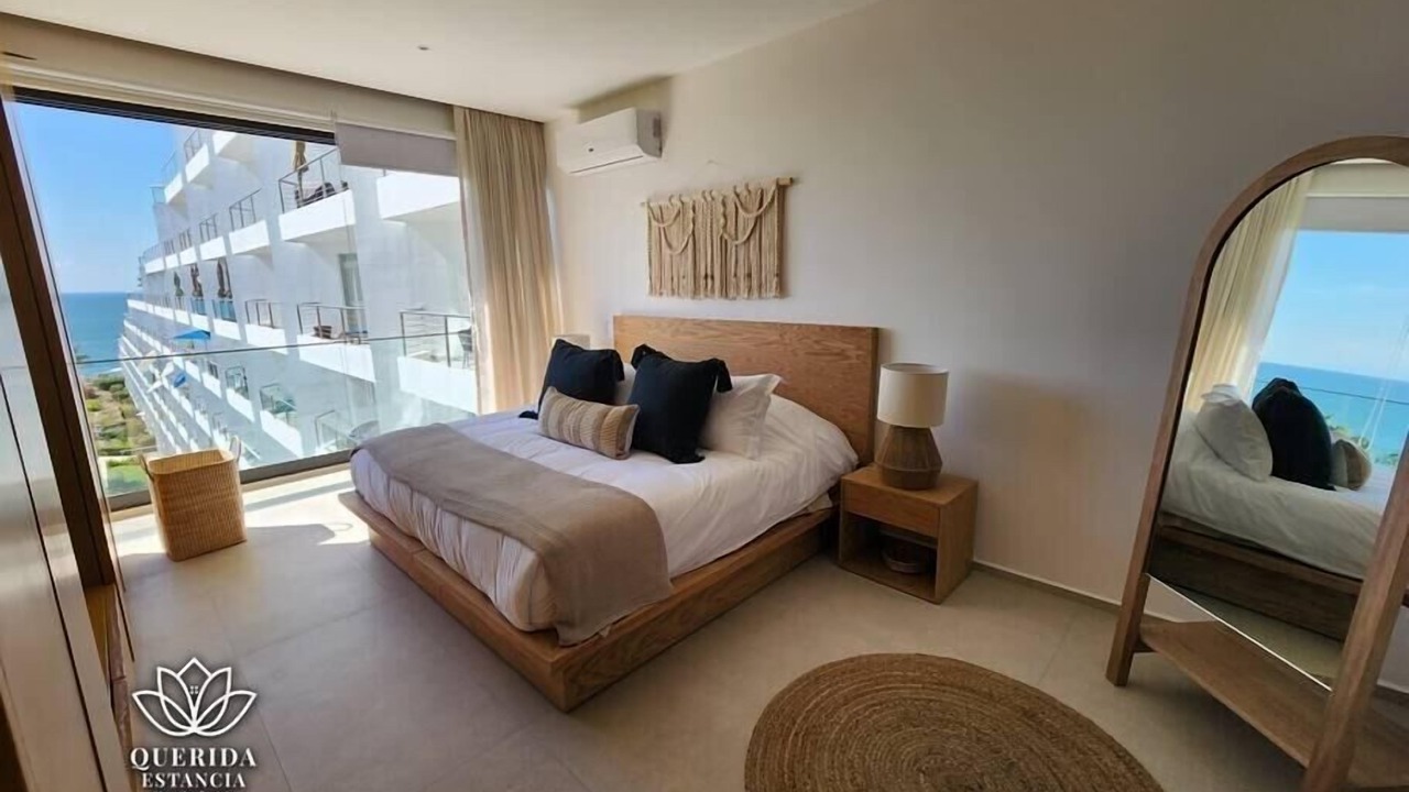 Photo of Bedroom in Flamingos