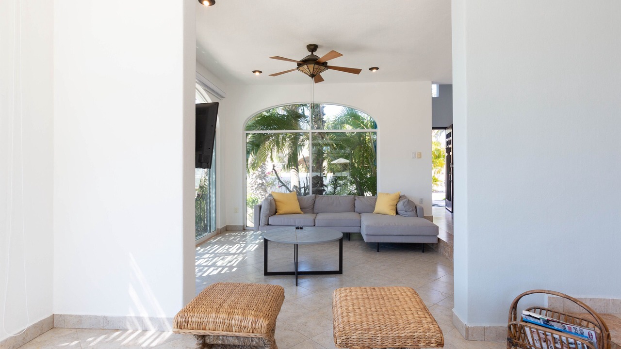 Photo of Livingroom in Cabo Bello