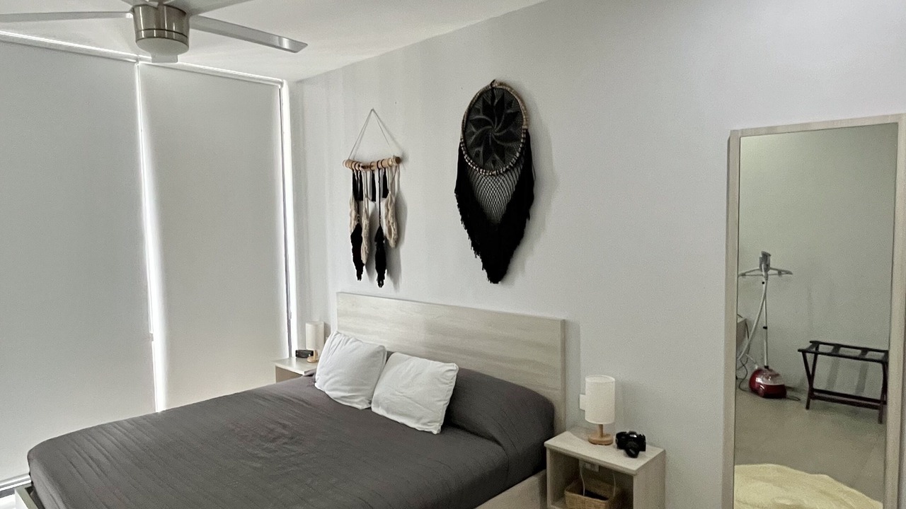 Photo of Bedroom in 12th Street