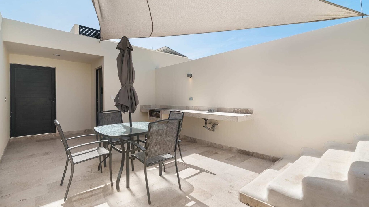 Photo of Outdoor in Zama