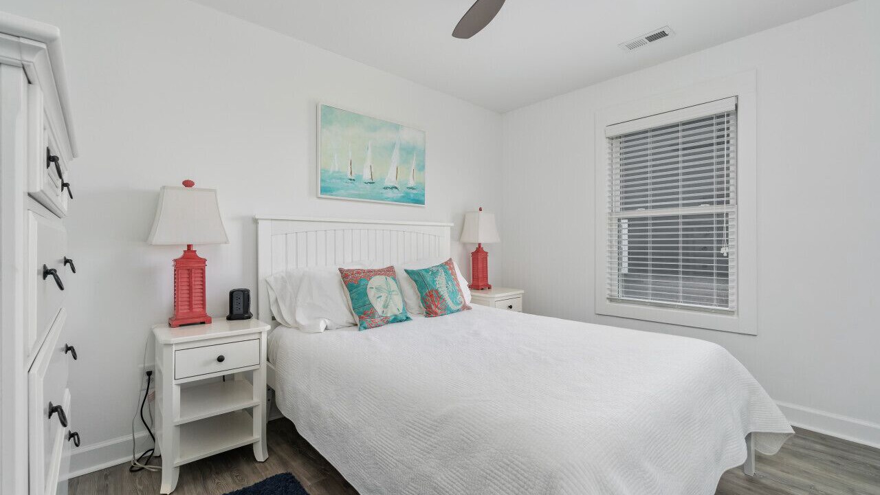 Photo of Bedroom in Atlantic Beach